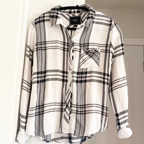 Rails luxury button down “flannel” style blouse - Picture 2 of 11